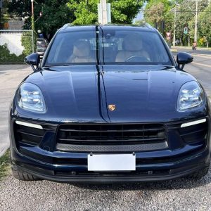 Porsche Macan full