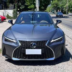 Lexus IS 300 full